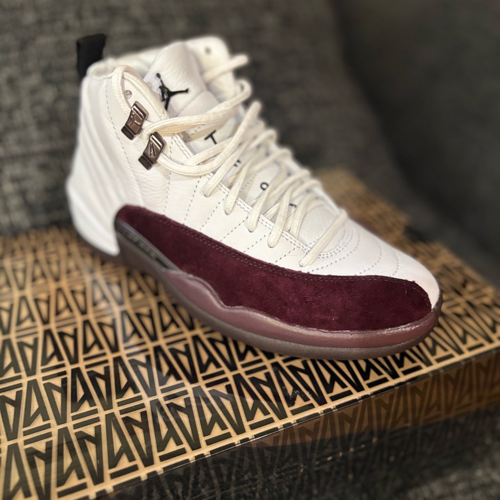 Jordan High-Top Sneakers In White And Burgundy